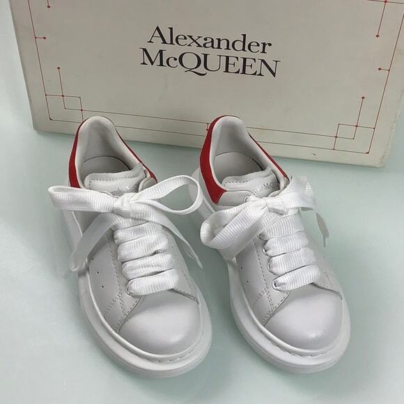 Alexander McQueen Molly Kids White Luster Red leather sneakers SZ 26 or 9.5 EUC - Picture 12 of 16